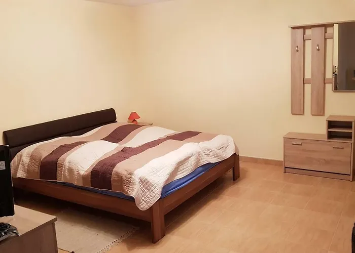 Foczeny Pince Es Vendeghaz Guest house