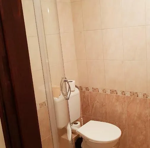 Foczeny Pince Es Vendeghaz Guest house Verpelet